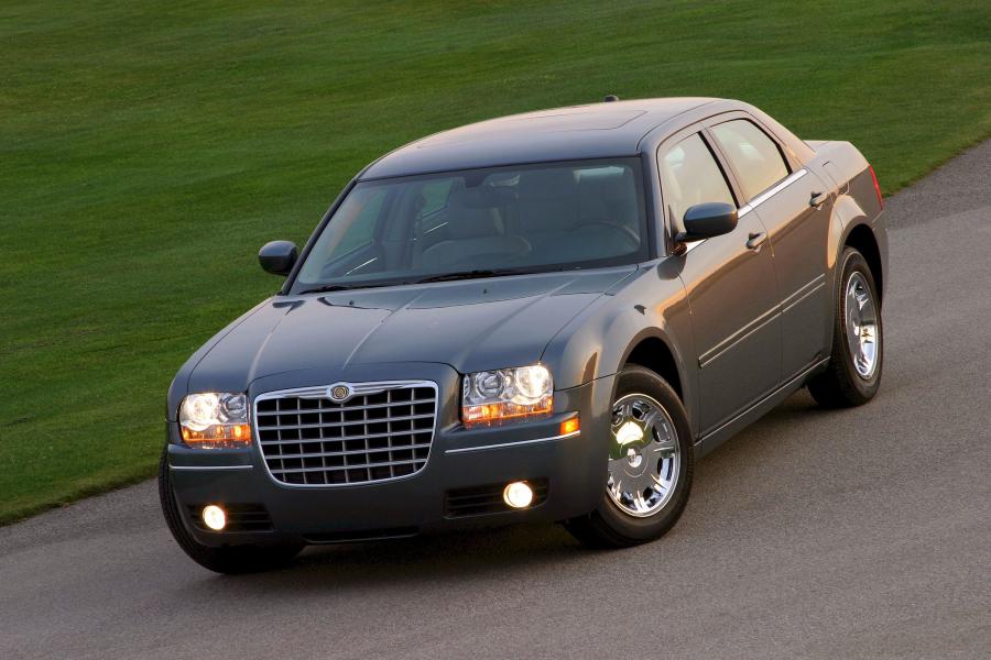  Chrysler 300C (LX) 2005 года  (фото 64 из 120)
